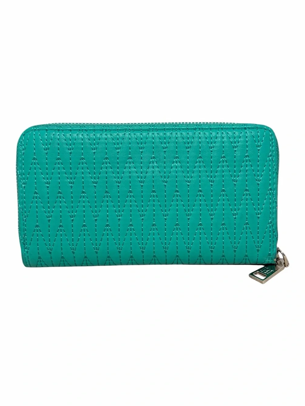Badgley Mishka Turquoise Zip Around Quilted Long Wallet - NWOT - Picture 3 of 7